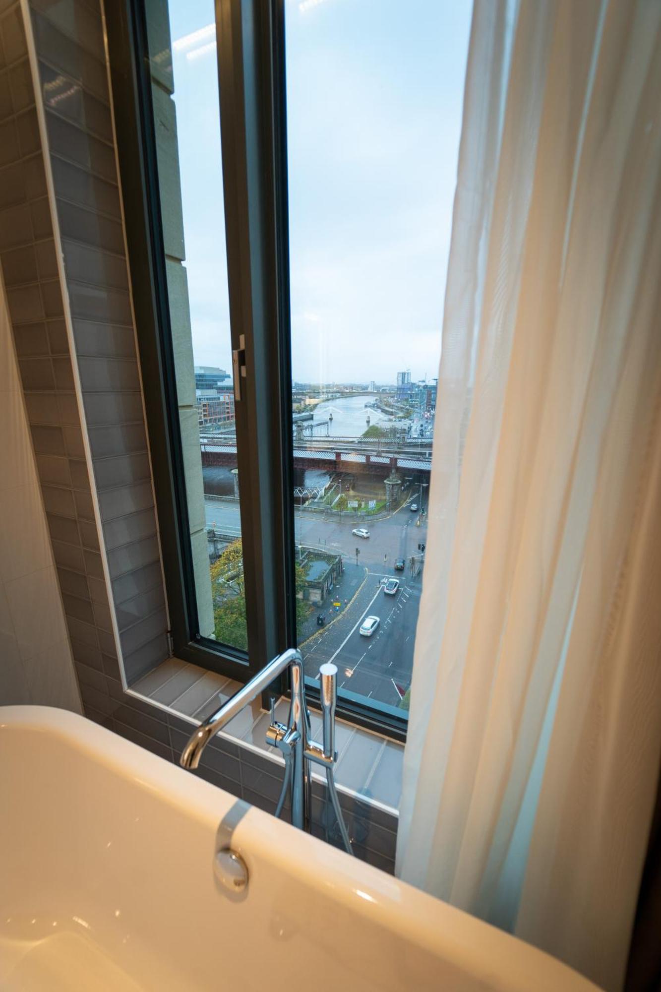 Clayton Hotel Glasgow City Exterior photo